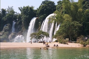 Hanoi Private 4-Day Tour Adventure with Multi-day Tours