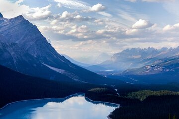 Private Lake view Day Tour2-Moraine Lake, Lake Louise, Peyto Lake