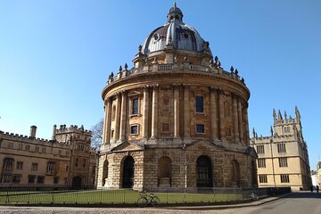 Private Oxford Tour Transport and Entry Included