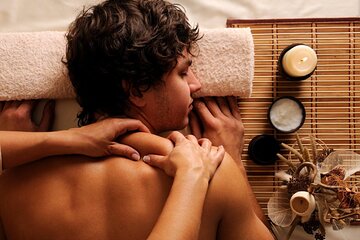 1 Hour Massage with Jacuzzi, Sauna and Steam in Hurghada