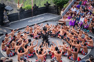 Bali: Sunset, Uluwatu Temple and Kecak Fire Dance Tour