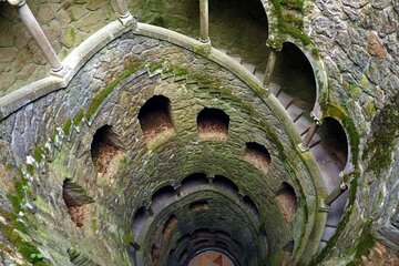 Lisbon: Pena Palace, Moorish Castle, Qta. Regaleira & Sintra 
