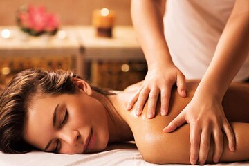 Massage and Sauna with Transfer in Hurghada 60 min 
