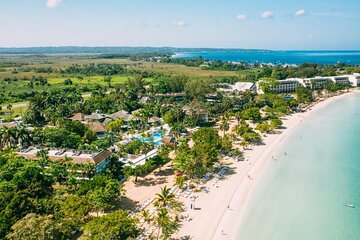 Montego Bay Airport and Couples Negril Private Shuttle