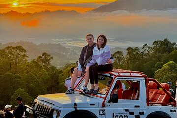 volcano Sunrise Jeep Tour And Natural Hot Spring 