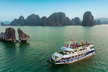 From Hanoi: 1 Day Ha Long Bay Cruise With Buffet 