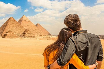 Cairo (Pyramids & Sphinx & Egyptian Museum & Papyrus institute) - Hurghada