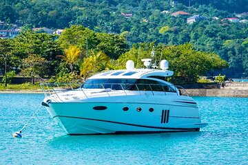 Luxury Yacht Private Group Rental in Ocho Rios, Jamaica 