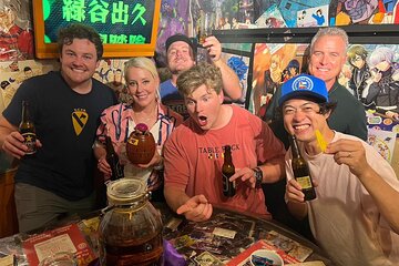 Bar Hopping Tour with Local Guide in Shinjuku