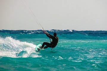 4 Days Adventure Kite Surfing for 12-Hours & transfer - Hurghada