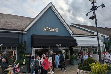 Luxury Shopping Transport to Bicester Village 