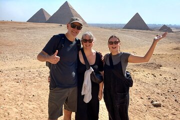 Private Tour Giza Pyramids Sphinx and the Egyptian Museum