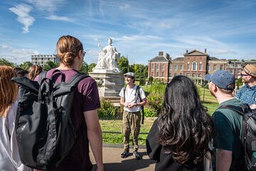 Visit Kensington Palace & 3 Hour Westminster Walking Tour