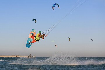 2 Days Kite Surfing, Conquer Thrilling Waves, Transfer - Hurghada