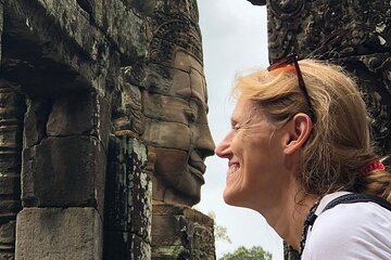 Full Day Temples Explorer - Small Group 