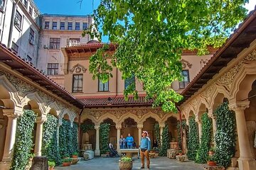 Bucharest Walking Tour with a Native Italian Speaking Guide