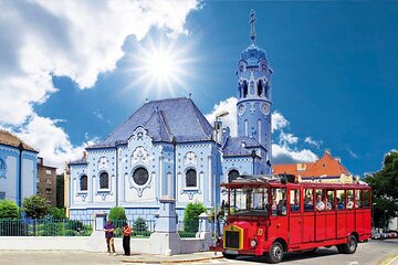 UFO&Blue Church in Bratislava by Presporacik Sightseeing Vehicle