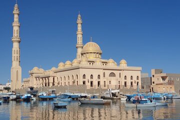 Private VIP City Tour, Bedouin Night With Show & Dinner -Hurghada