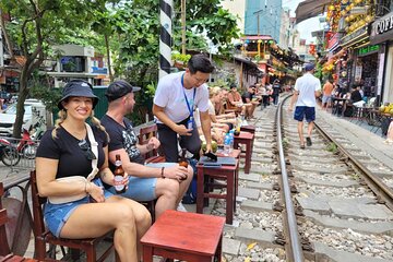 Private Hanoi Half-Day Tour: Train Street and Must Visit Places