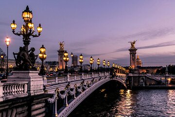 Alexander III Bridge Photoshoot for 30 minutes