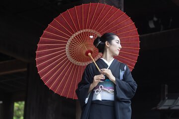 Enjoy professional shoots at temples in Arashiyama !