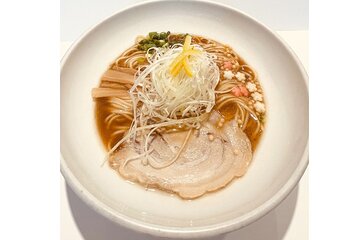 Tokyo Shibuya Ramen Tour: 3 Bowls Guided by Gen Z with Fujitour
