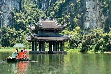 Private Ninh Binh Day Trip to Trang An, Bich Dong & Mua Caves