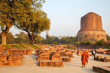  9 Days Buddhist Pilgrimage Private Tour Through Sacred Lands