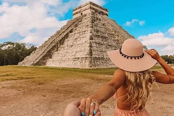 Tour to Chichen Itza Cenote and Valladolid Plus
