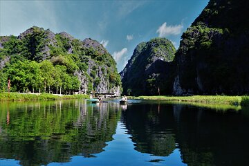 From Hanoi to Ninh Binh Gateway and Halong Bay 2 days 1 night