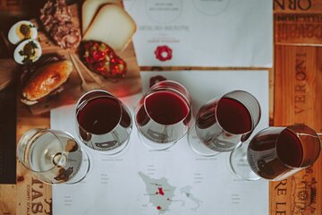 Wine tasting in Florence