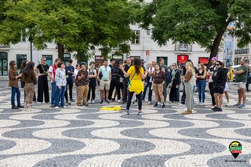 Discover Bairro Alto's Hidden Gems and Stunning Viewpoints