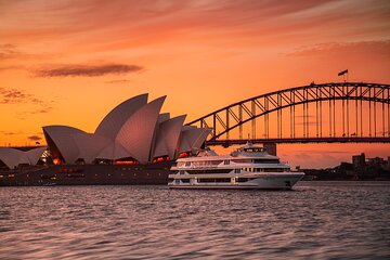 Sydney Harbour Starlight Dinner Cruise from Circular Quay