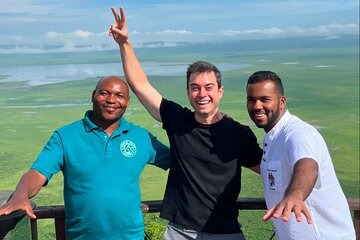 2 Days Ngorongoro Crater and Tarangire Park Adventure Safari