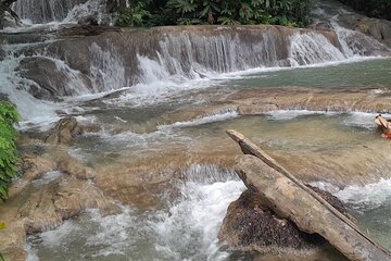 JAMAICA SPECIAL: Rum Tour Safari Pelican Bar BoatParty Rick'sCafe