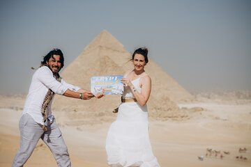4 hrs Unique Photo session (PhotoShoot) at the Pyramids of Giza