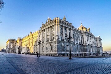 Madrid Royal Palace Shared Tour
