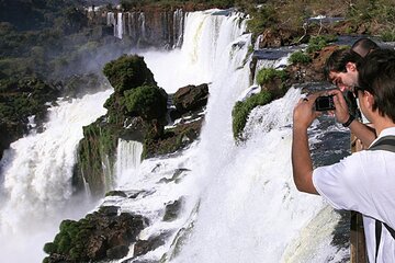 Guided tour of the Iguacu Falls on the Argentine side
