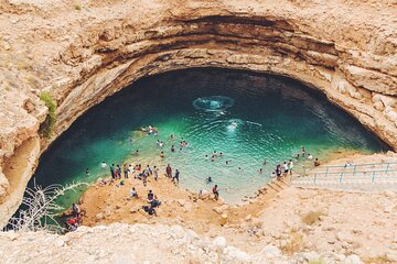 Private Tour to Wadi Shab and Bimmah Sinkhole