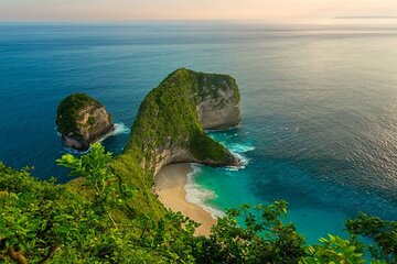 Nusa Penida Private Full Day West Island Tour From Bali