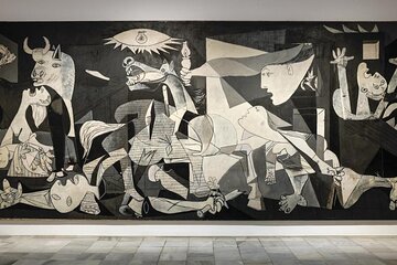 Entrance to the Reina Sofia Museum with Digital Audioguide