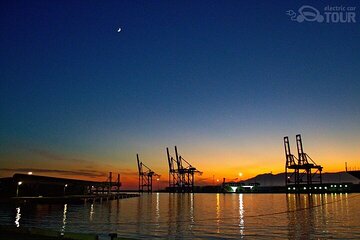 Night Tour in Malaga: Enjoy the Sunset and City Lights