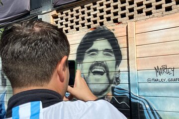 Buenos Aires: Diego Maradona tour with lunch
