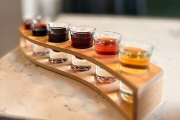  Port Wine Tasting Apéritif/Digestif at Portuguese Wine Bar