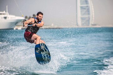 Wakeboard Experience in Dubai 