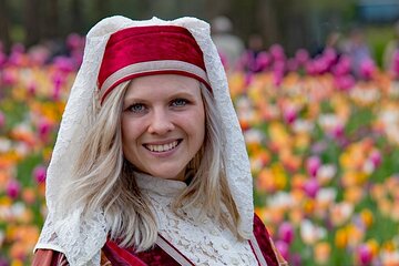 Day Trip to Keukenhof and Zaanse Schans Windmills from Amsterdam