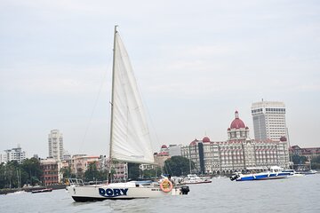 Mumbai Bay Breeze Sail on a Compact Yacht Experience