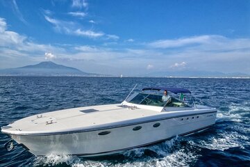 Positano & Amalfi Private Tour from Sorrento: Exclusive Speedboat