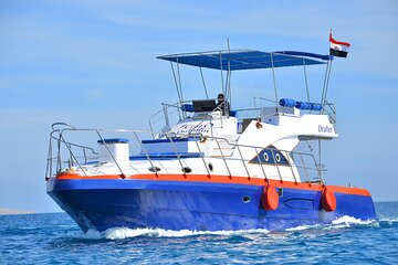 Enjoy a Private Boat to Orange Bay with Lunch & Transfer-Hurghada
