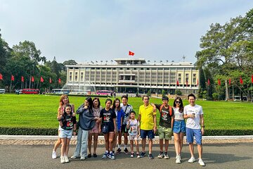 Half Day Tour in the Bustling City of Saigon 